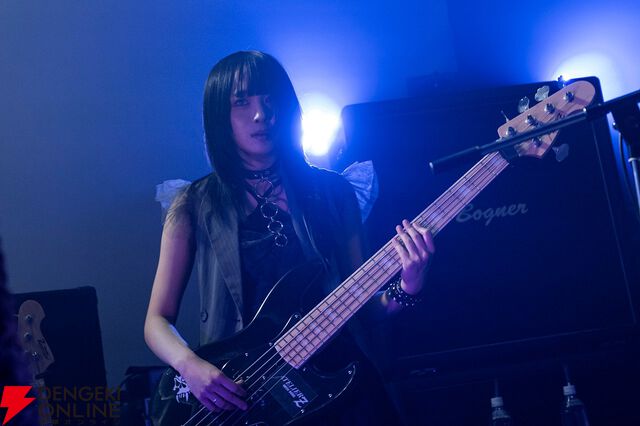 『ガールズバンドクライ First Riff』新バンド“F-272”1stライブ公式レポート。眩暈がするほどの可能性を見せつけ、2027年1月の2ndワンマンライブへ