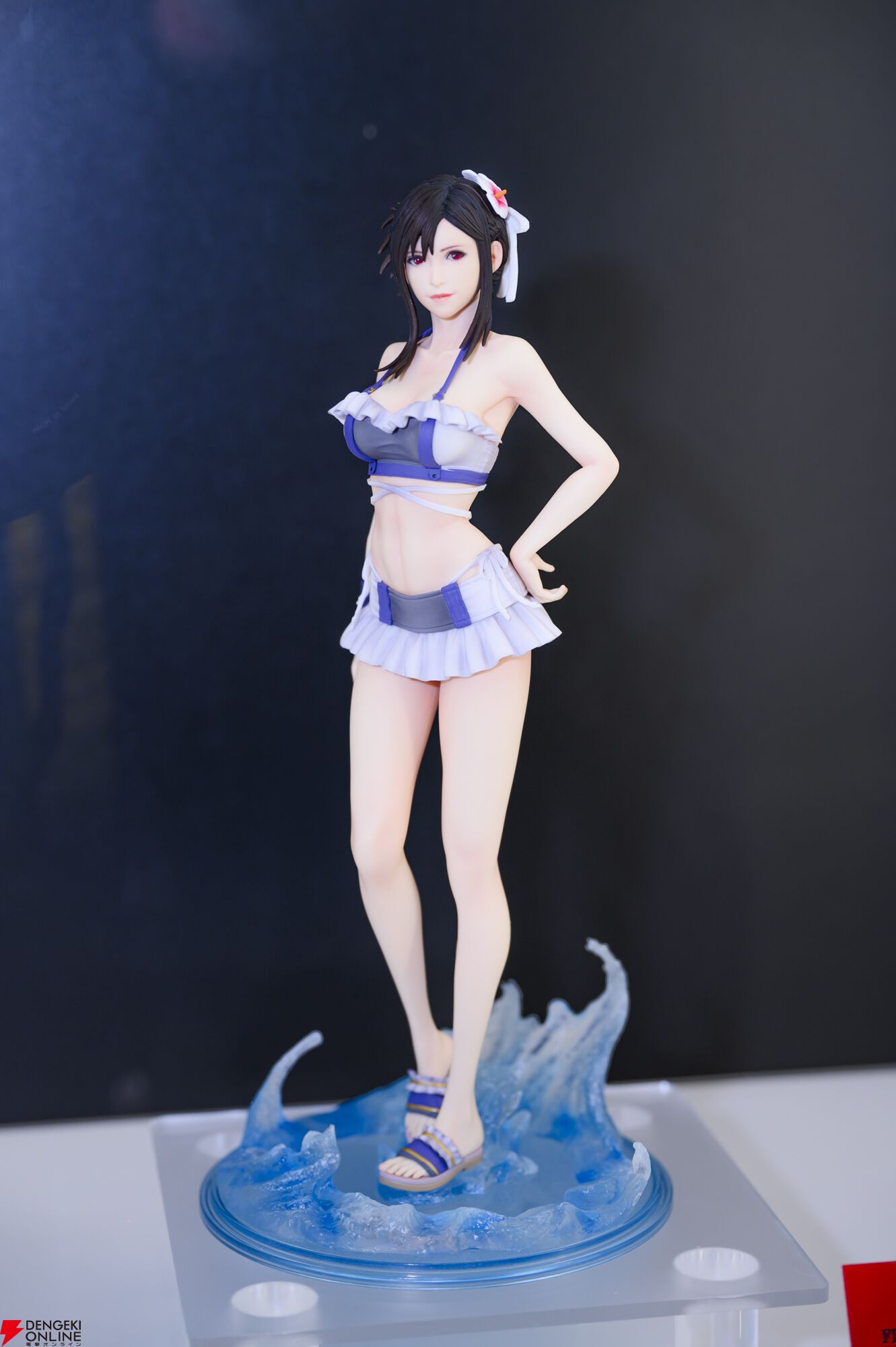 ティファ・ロックハートビキニスタイル フィギュア ミニソファ付 FF7R』ティファの水着姿を立体化したSTATIC ARTSが公開【ワンフェス