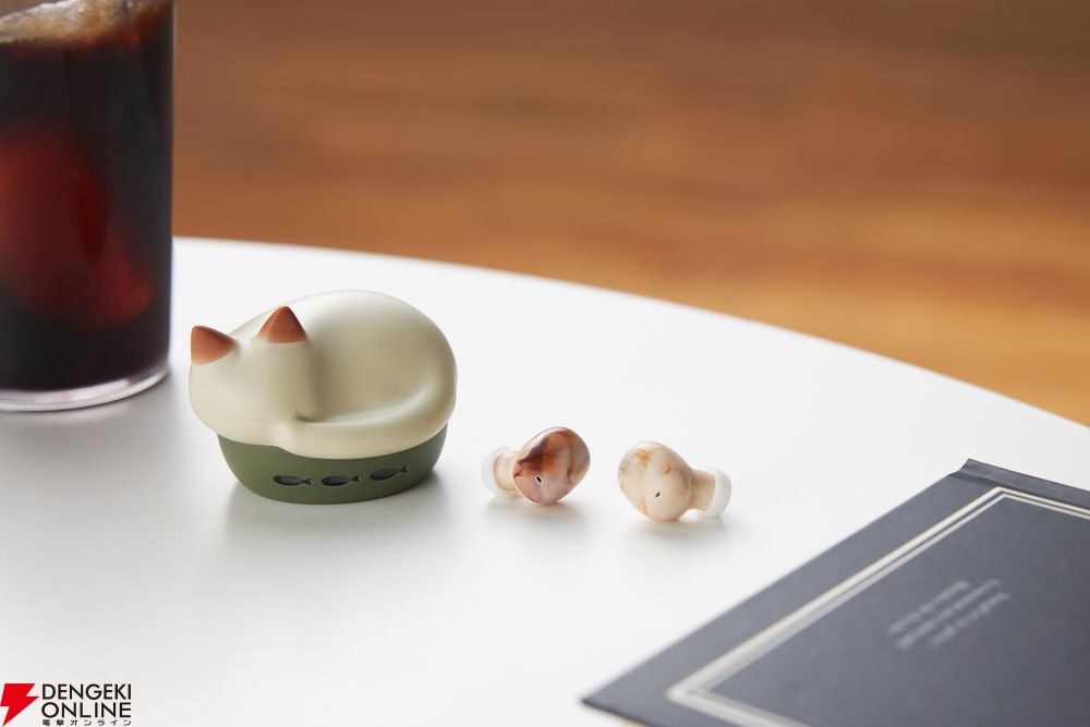 電源が入ると「みゃー」と鳴く、猫をモチーフにした完全ワイヤレス