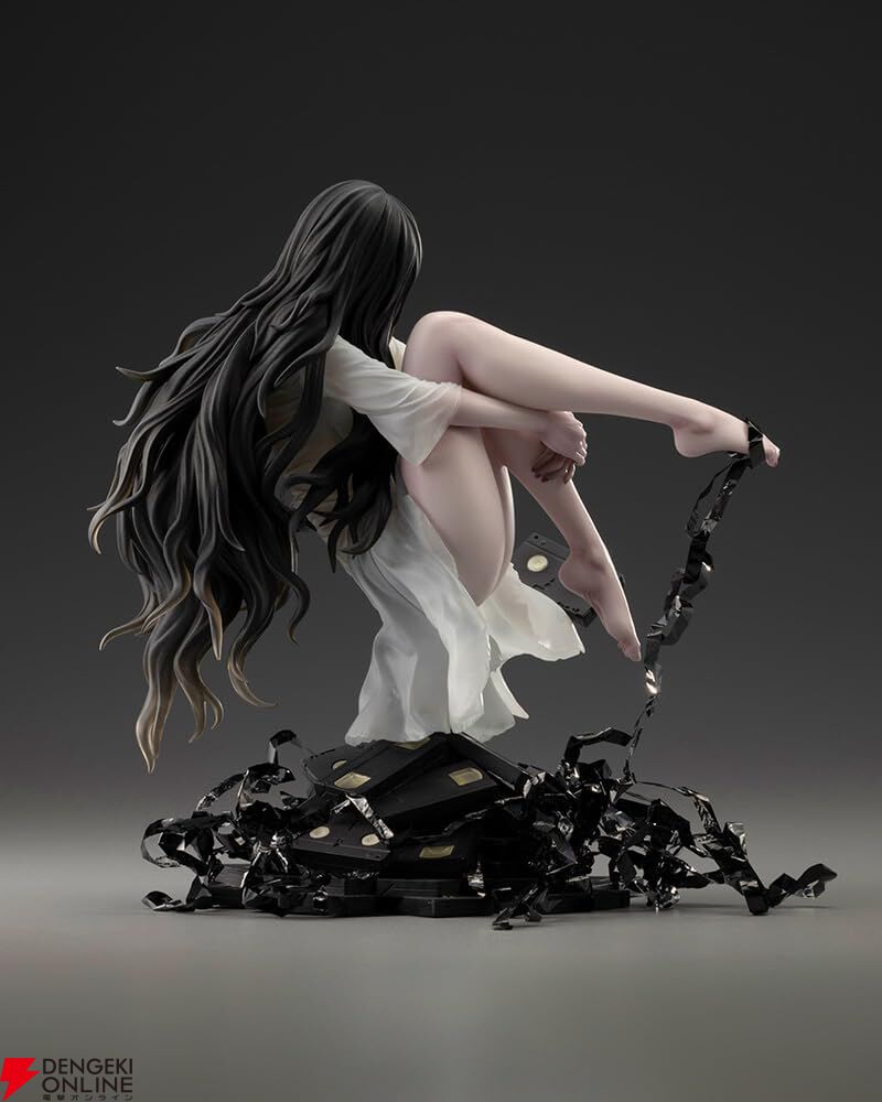 SFホラー 壁かけフィギュア 貞子のHORROR美少女フィギュアが27年5月に再販。白のワンピースは水に