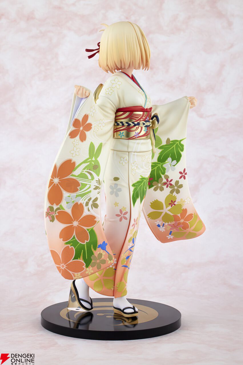 リコリス・リコイル』錦木千束の晴れ着姿がフィギュア化。弾ける