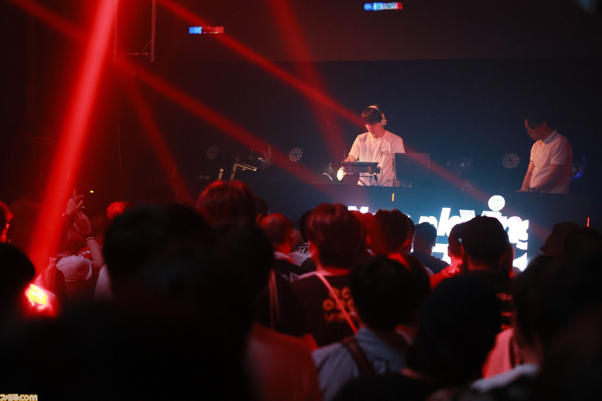 『リッジレーサー』30周年記念DJイベントのライブ音源CDが発売決定。CD5枚組で4時間以上のDJプレイを余すことなく収録