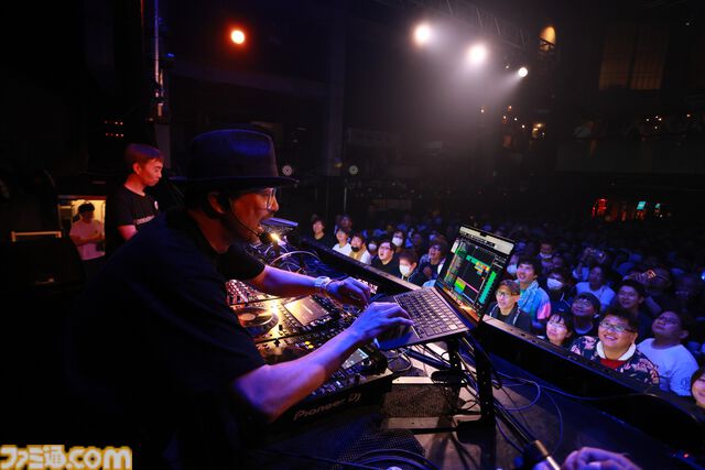 『リッジレーサー』30周年記念DJイベントのライブ音源CDが発売決定。CD5枚組で4時間以上のDJプレイを余すことなく収録