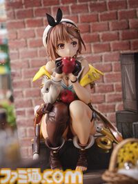 ライザ