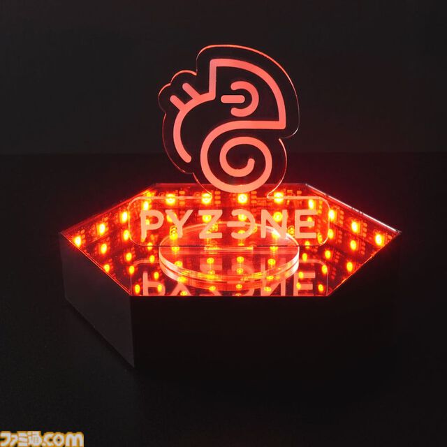 部屋にゲーミング空間を生み出すLED搭載の卓上＆壁掛けミラーが発売。音を感知して点灯する6種の音楽モードも搭載