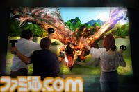 『モンハン』のコラボアトラクションが“淡路島ニジゲンノモリ”にて7月27日（土）より開催。約13万平方メートルの広大なフィールドを探索し、火竜“リオレウス”の討伐を目指す