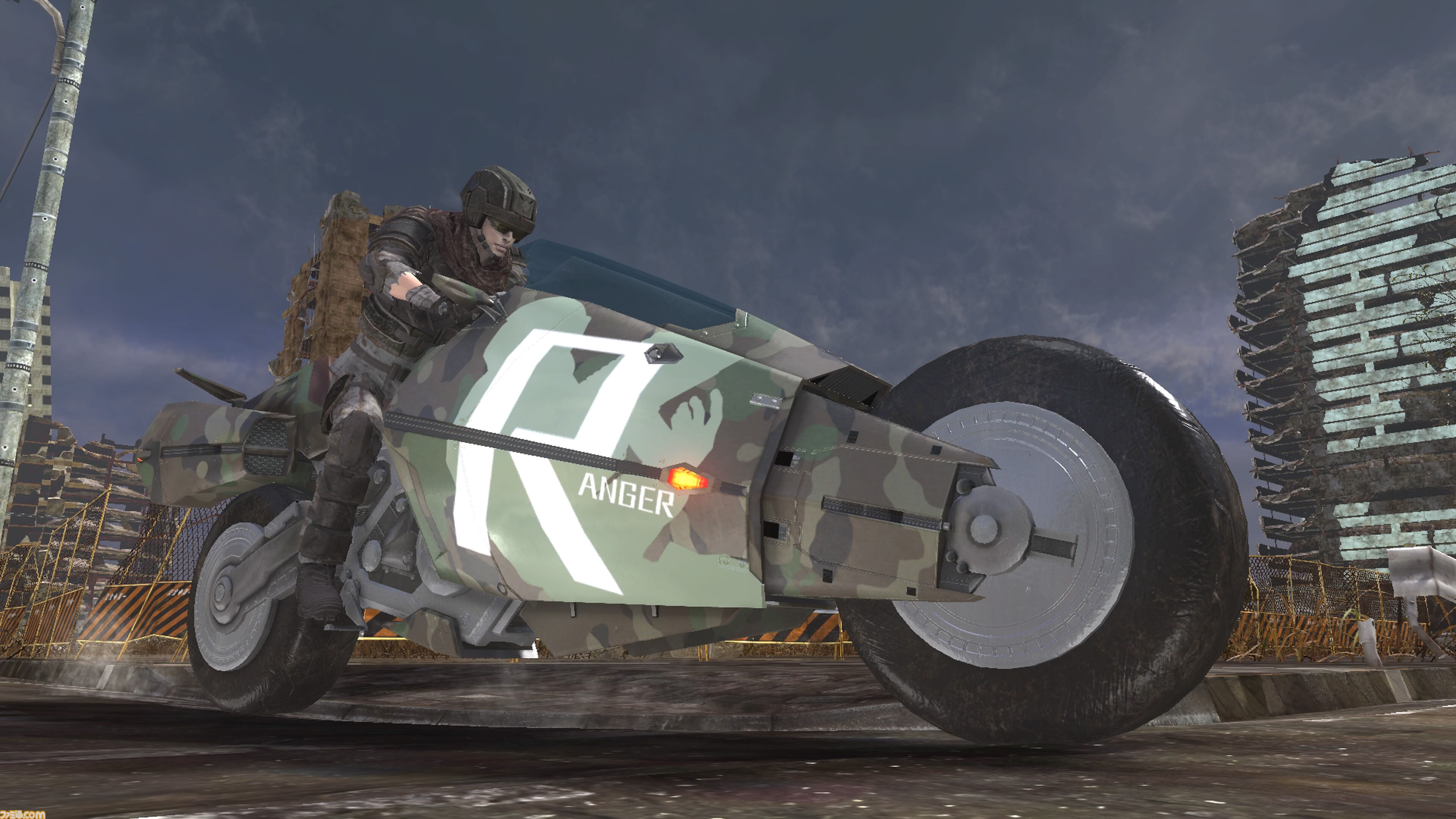 『地球防衛軍6』PC版が発売。早期特典で白上フブキ、百鬼あやめ、大神ミオのデコイセット付属。序盤に役立つ武器をまとめた追加DLCも登場