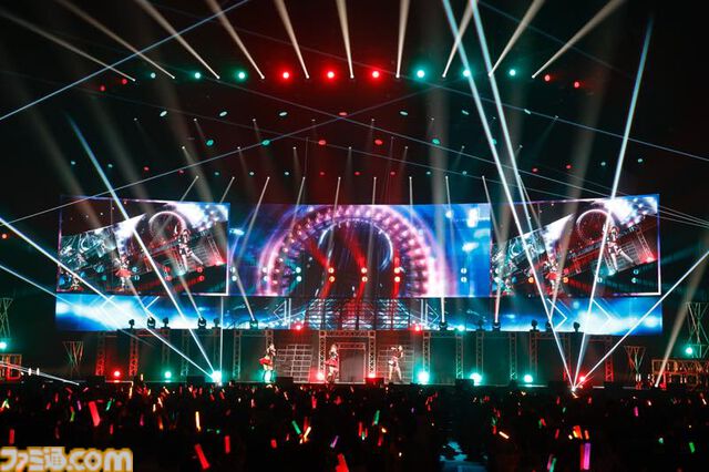 『シャニマス』“LIVE FUN”2日目リポート。進化し続けるアイドルたちの輝きは、眩しい青春模様を美しく彩る