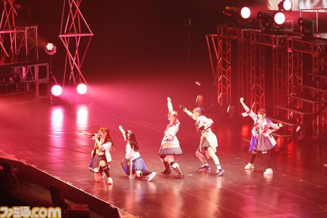 『シャニマス』“LIVE FUN”2日目リポート。進化し続けるアイドルたちの輝きは、眩しい青春模様を美しく彩る