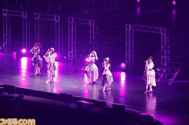 『シャニマス』“LIVE FUN”2日目リポート。進化し続けるアイドルたちの輝きは、眩しい青春模様を美しく彩る