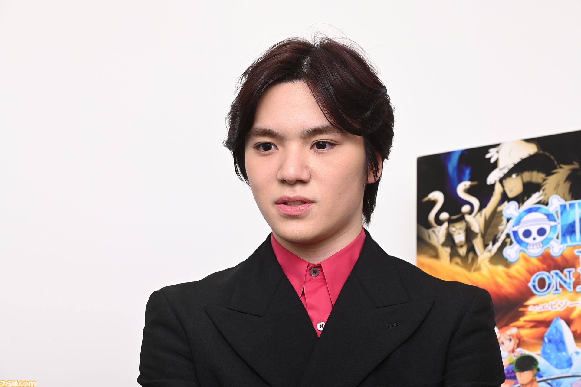 『ワンピース・オン・アイス』宇野昌磨さんとゲーマー4人がきゃっきゃする記事。殴る蹴るには物理法則が邪魔