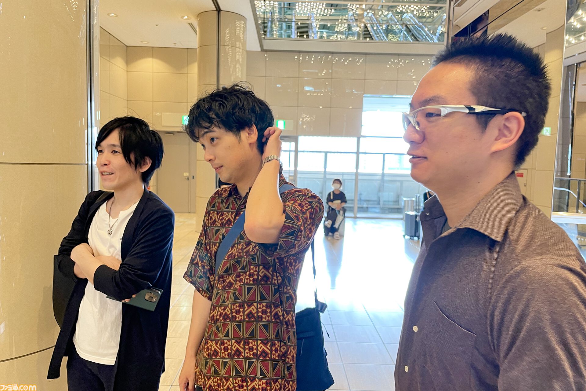 『ワンピース・オン・アイス』宇野昌磨さんとゲーマー4人がきゃっきゃする記事。殴る蹴るには物理法則が邪魔