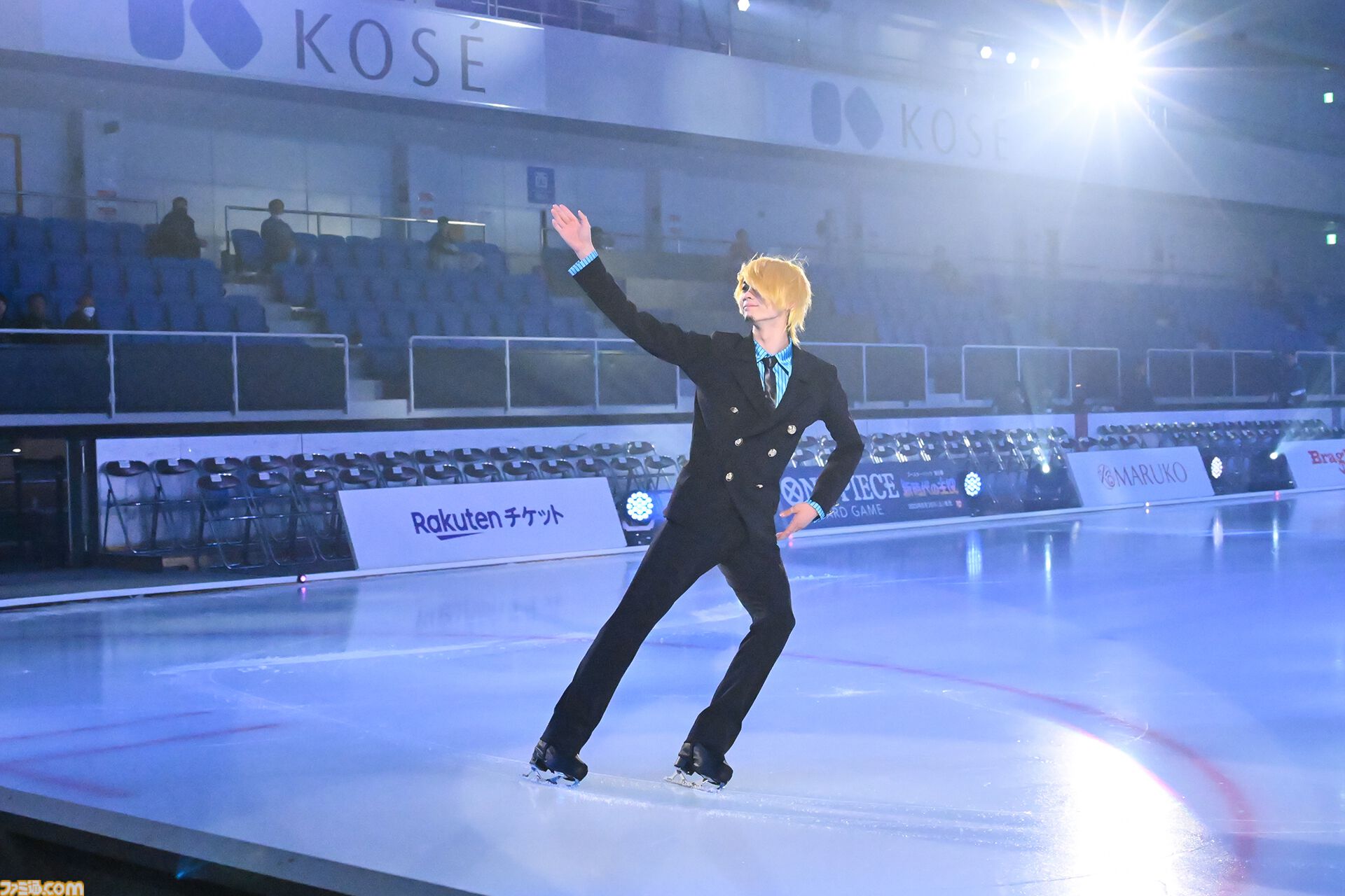 『ワンピース・オン・アイス』宇野昌磨さんとゲーマー4人がきゃっきゃする記事。殴る蹴るには物理法則が邪魔