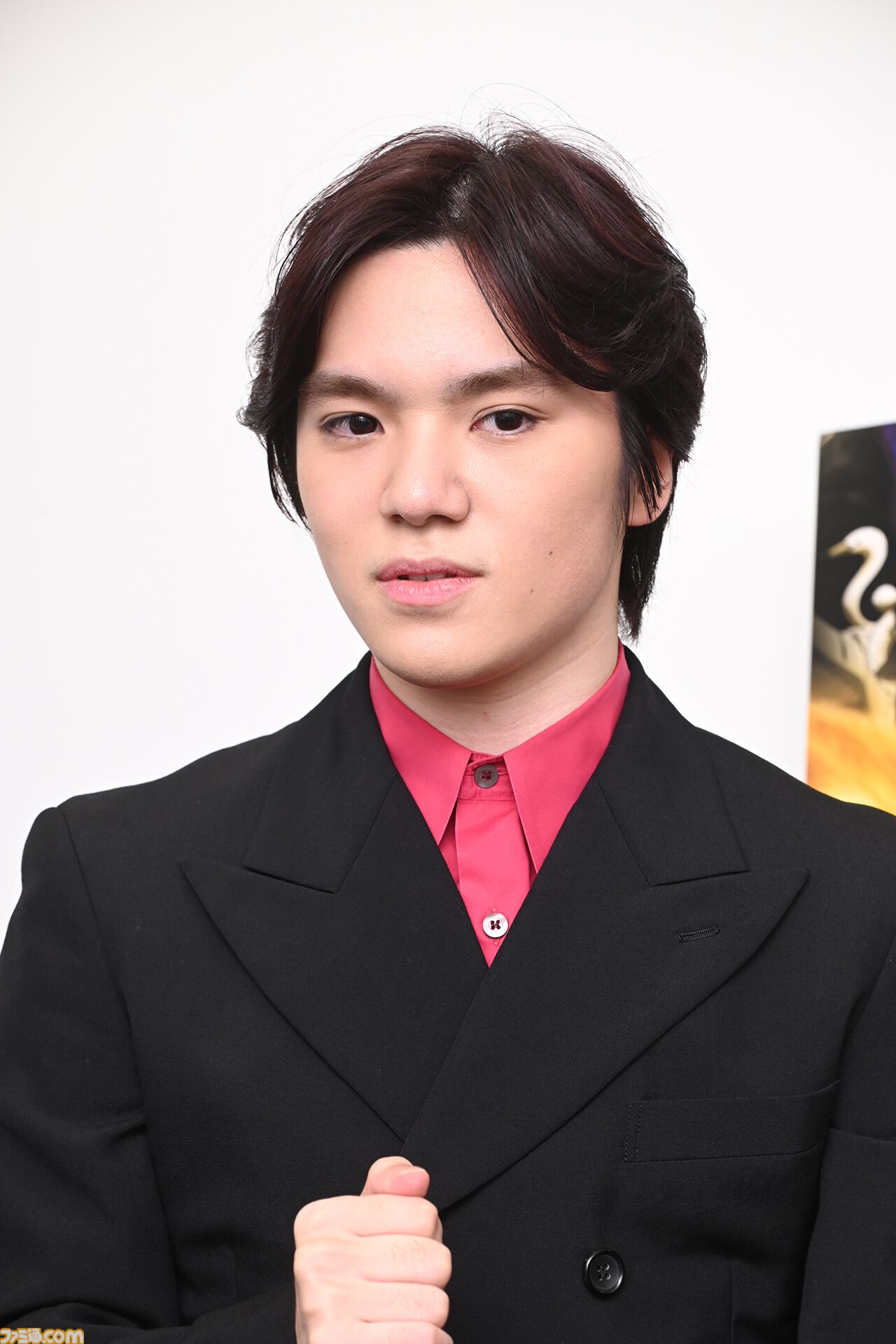 『ワンピース・オン・アイス』宇野昌磨さんとゲーマー4人がきゃっきゃする記事。殴る蹴るには物理法則が邪魔