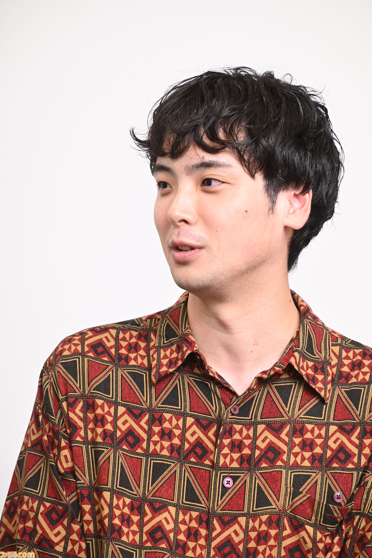 『ワンピース・オン・アイス』宇野昌磨さんとゲーマー4人がきゃっきゃする記事。殴る蹴るには物理法則が邪魔