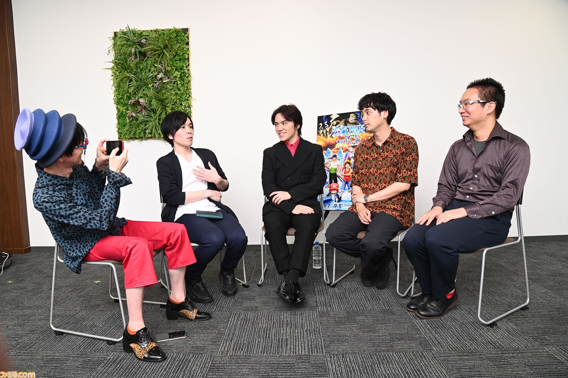 『ワンピース・オン・アイス』宇野昌磨さんとゲーマー4人がきゃっきゃする記事。殴る蹴るには物理法則が邪魔