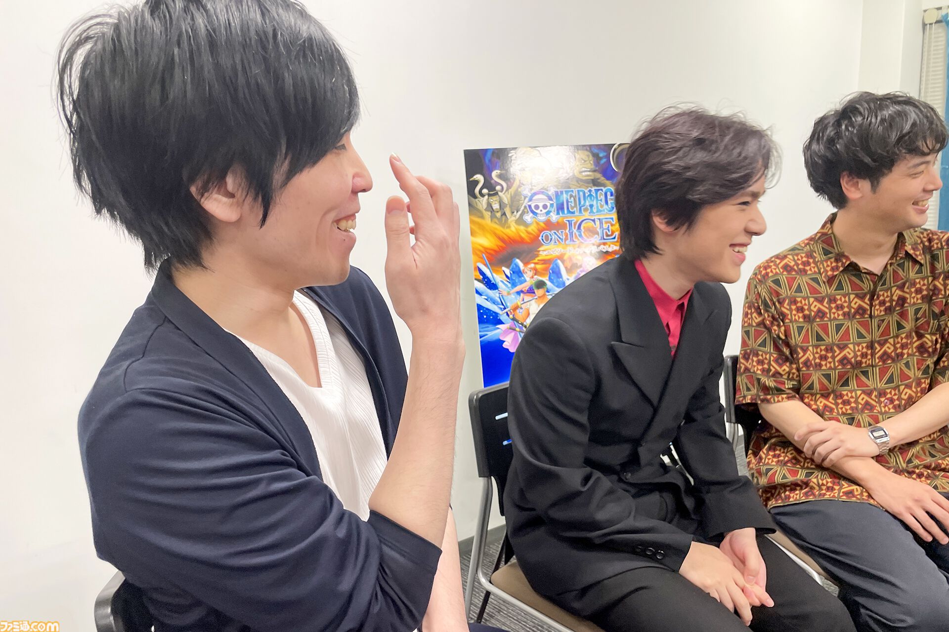 『ワンピース・オン・アイス』宇野昌磨さんとゲーマー4人がきゃっきゃする記事。殴る蹴るには物理法則が邪魔