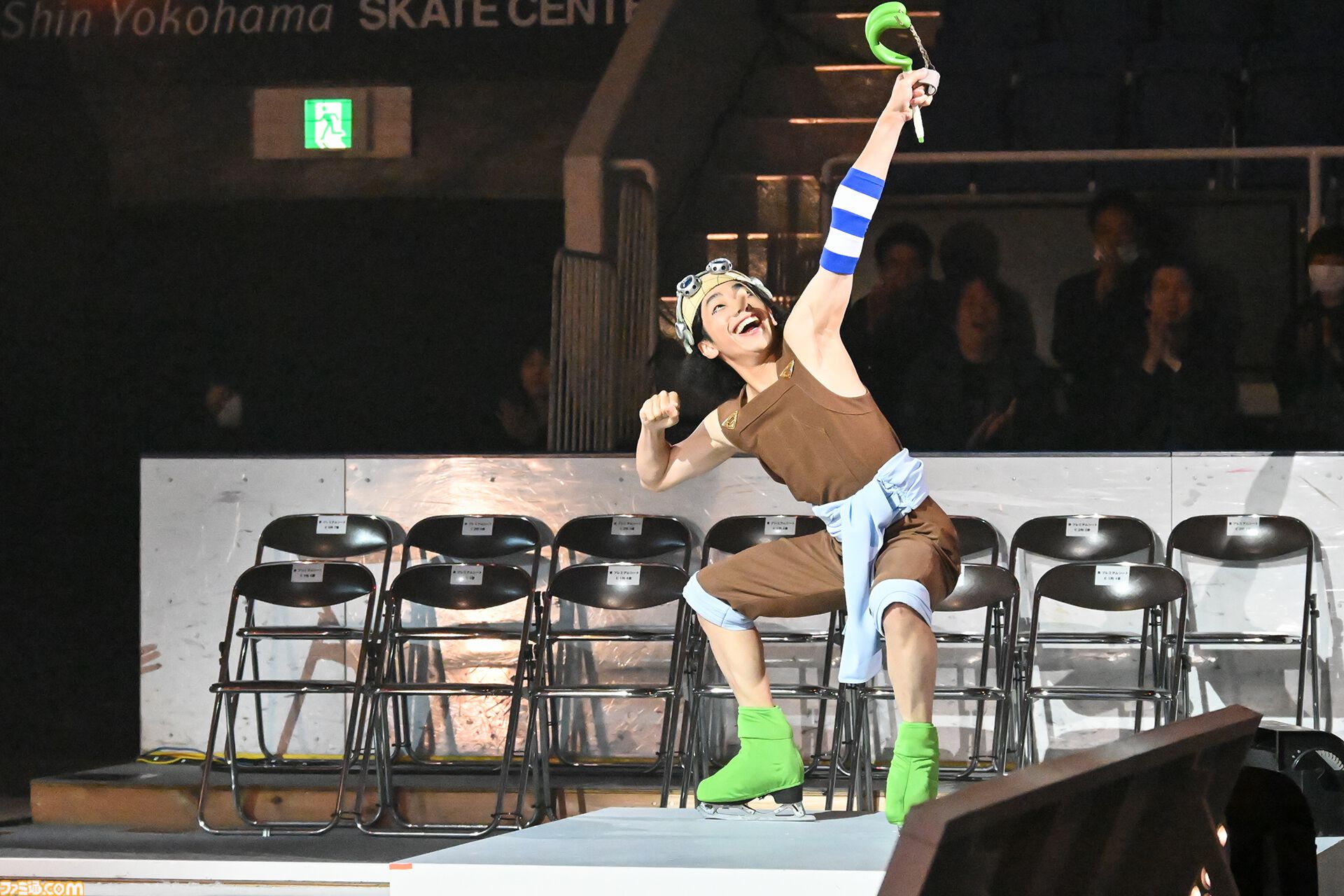 『ワンピース・オン・アイス』宇野昌磨さんとゲーマー4人がきゃっきゃする記事。殴る蹴るには物理法則が邪魔
