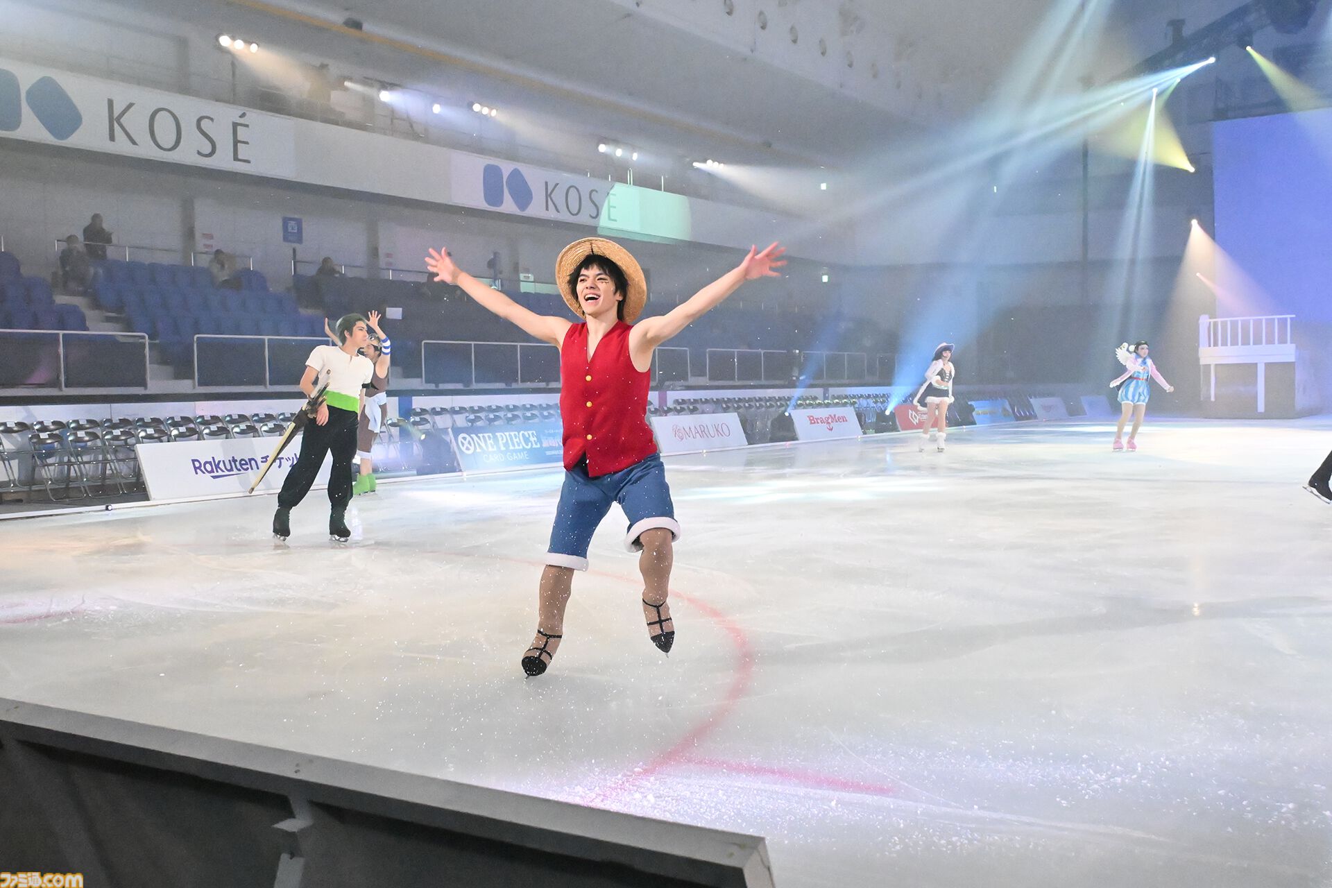 『ワンピース・オン・アイス』宇野昌磨さんとゲーマー4人がきゃっきゃする記事。殴る蹴るには物理法則が邪魔
