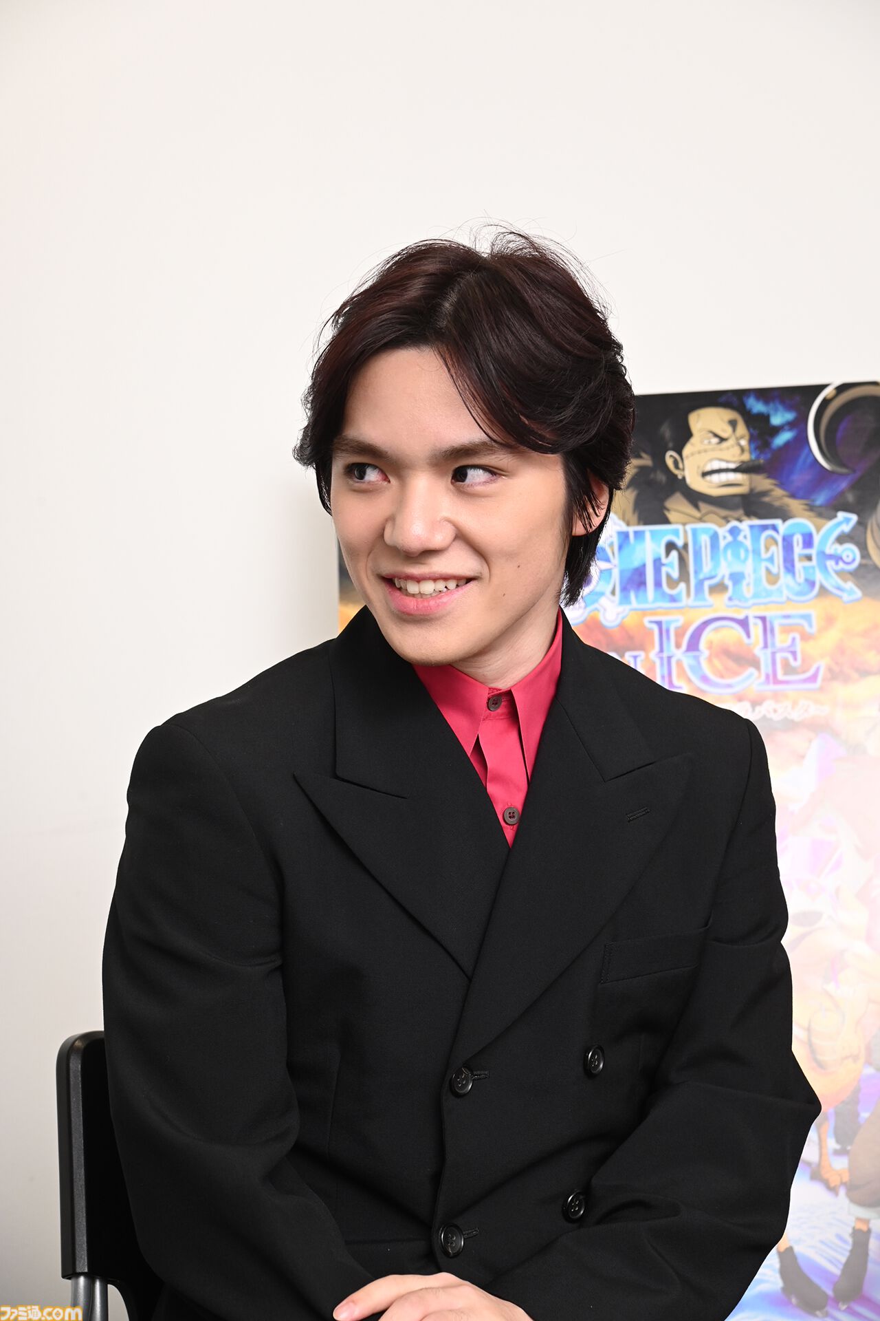 『ワンピース・オン・アイス』宇野昌磨さんとゲーマー4人がきゃっきゃする記事。殴る蹴るには物理法則が邪魔