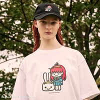 『ときメモ』藤崎詩織コラボアパレル、8/3よりCUNE取扱店で販売。ビッグTシャツや「噂とかされると、恥ずかしいし…。」ネックレスなどインパクト特大のラインアップ