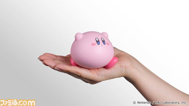 『星のカービィ』横幅約7.2cmのビッグサイズフィギュア登場。ガシャポン史上最大の90mmカプセルが8月より展開