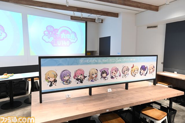 『ヘブバン』第3弾コラボカフェリポート。プロモーションムービーに心を揺さぶられながら夏らしい料理を満喫！ 水着キャラクターが店内を彩る