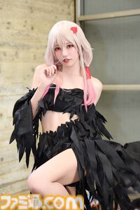 コミケ前にワンフェスのコスプレをどうぞ。『ゼンゼロ』から『キン肉マン』まで勢ぞろい！『ブルアカ』×『北斗の拳』トキの共演も熱い