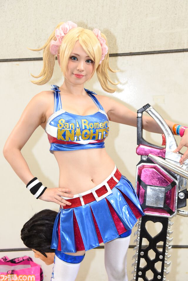 コミケ前にワンフェスのコスプレをどうぞ。『ゼンゼロ』から『キン肉マン』まで勢ぞろい！『ブルアカ』×『北斗の拳』トキの共演も熱い
