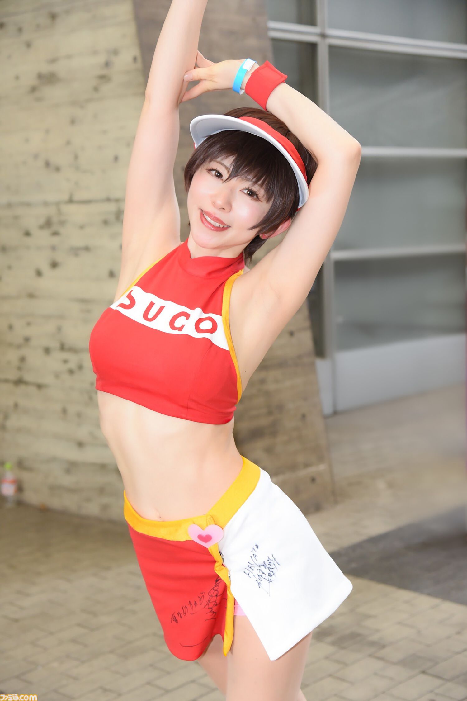 コミケ前にワンフェスのコスプレをどうぞ。『ゼンゼロ』から『キン肉マン』まで勢ぞろい！『ブルアカ』×『北斗の拳』トキの共演も熱い