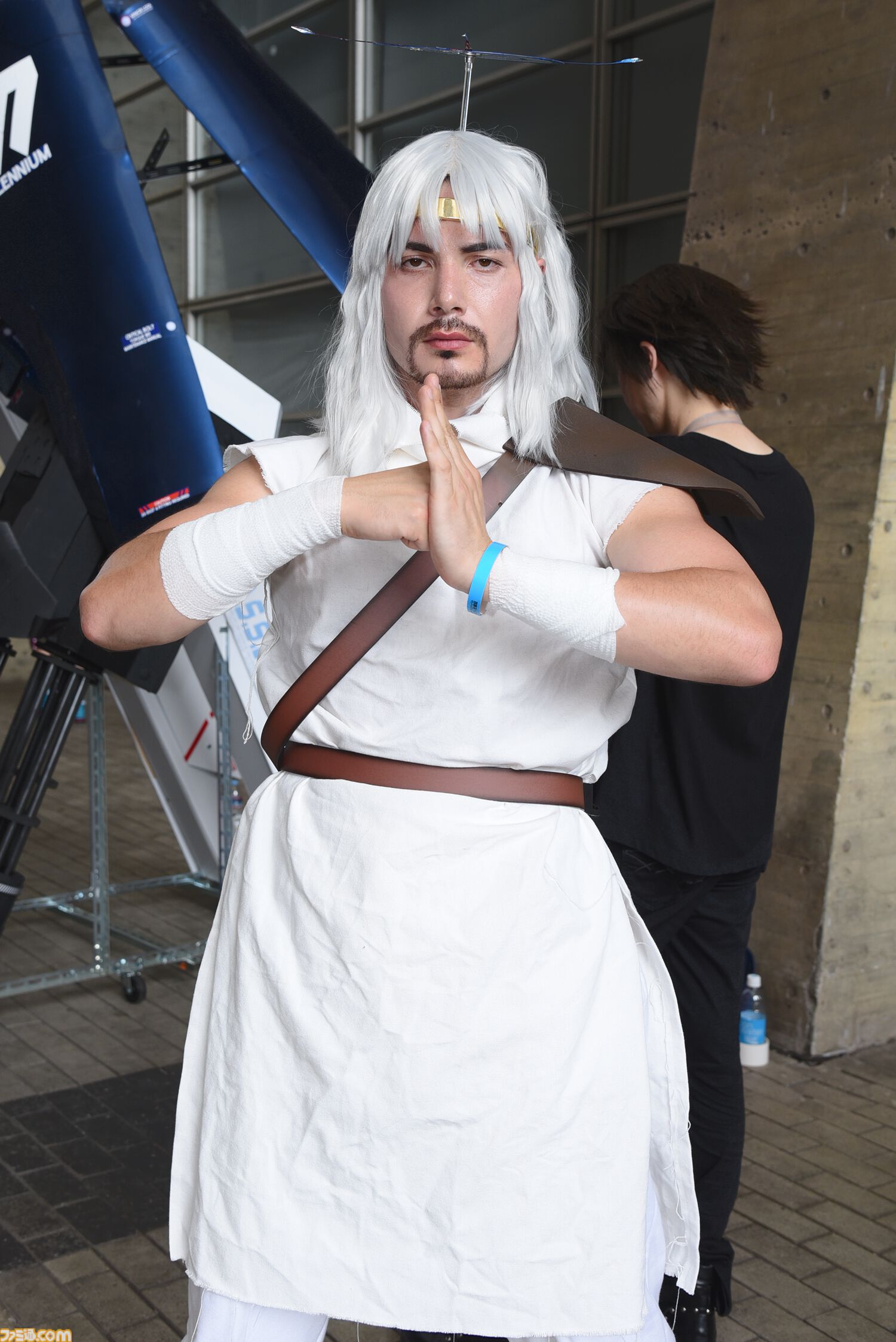 コミケ前にワンフェスのコスプレをどうぞ。『ゼンゼロ』から『キン肉マン』まで勢ぞろい！『ブルアカ』×『北斗の拳』トキの共演も熱い
