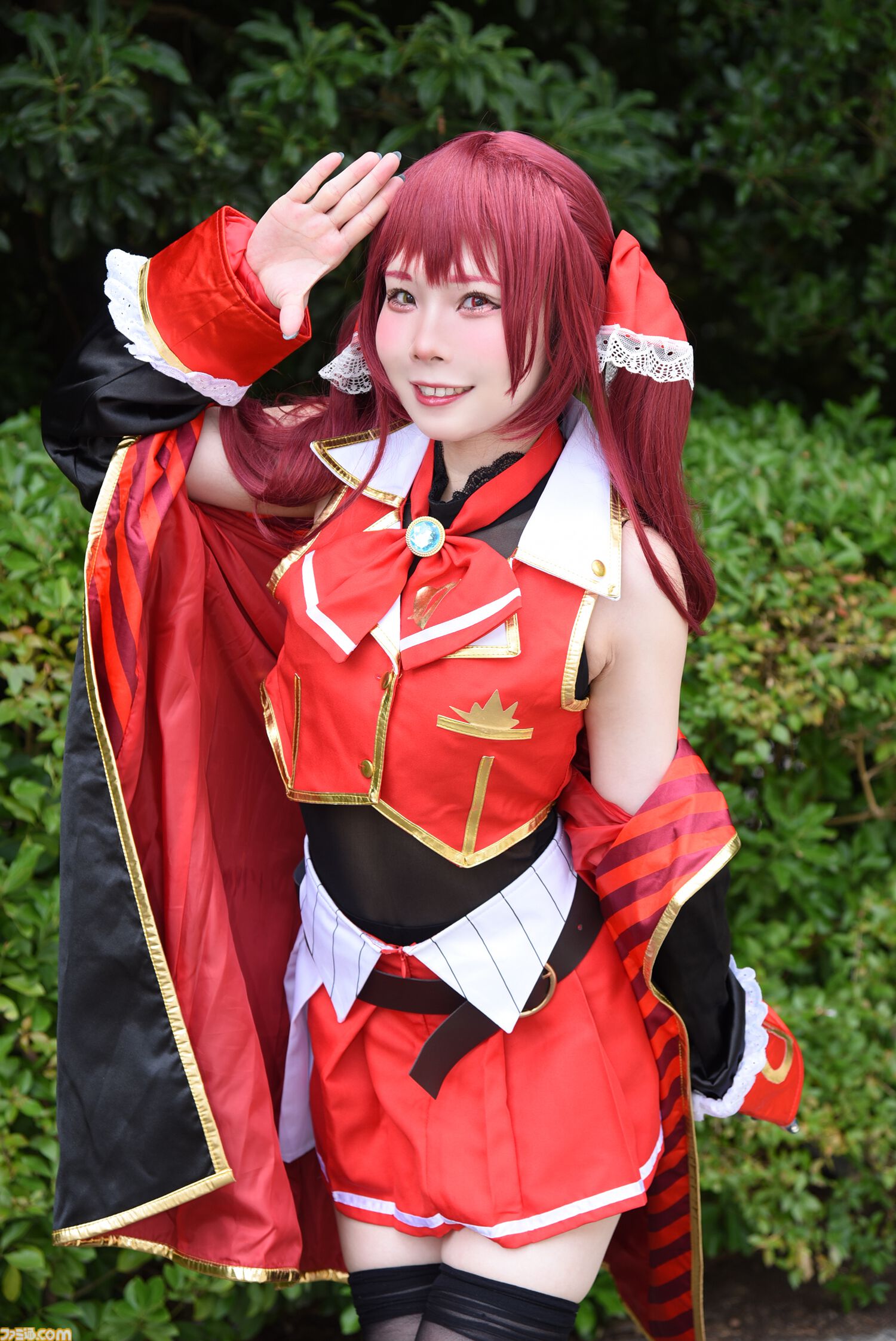 コミケ前にワンフェスのコスプレをどうぞ。『ゼンゼロ』から『キン肉マン』まで勢ぞろい！『ブルアカ』×『北斗の拳』トキの共演も熱い