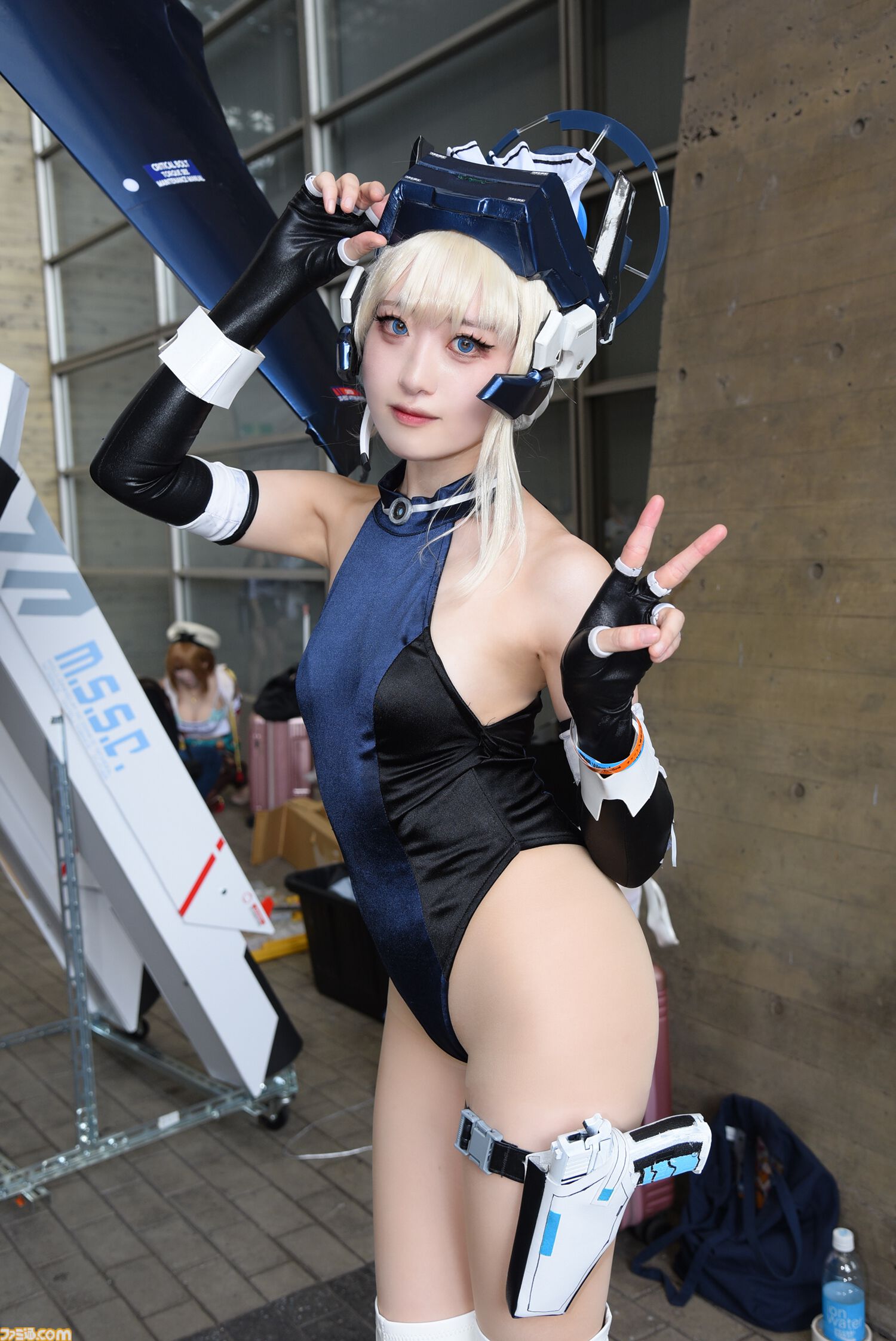 コミケ前にワンフェスのコスプレをどうぞ。『ゼンゼロ』から『キン肉マン』まで勢ぞろい！『ブルアカ』×『北斗の拳』トキの共演も熱い