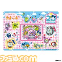 【たまごっち】2007年〜2012年までの“たまごっち”がミニチュアチャームとなって登場。くちぱっちやまめっちなど全10種がラインアップ