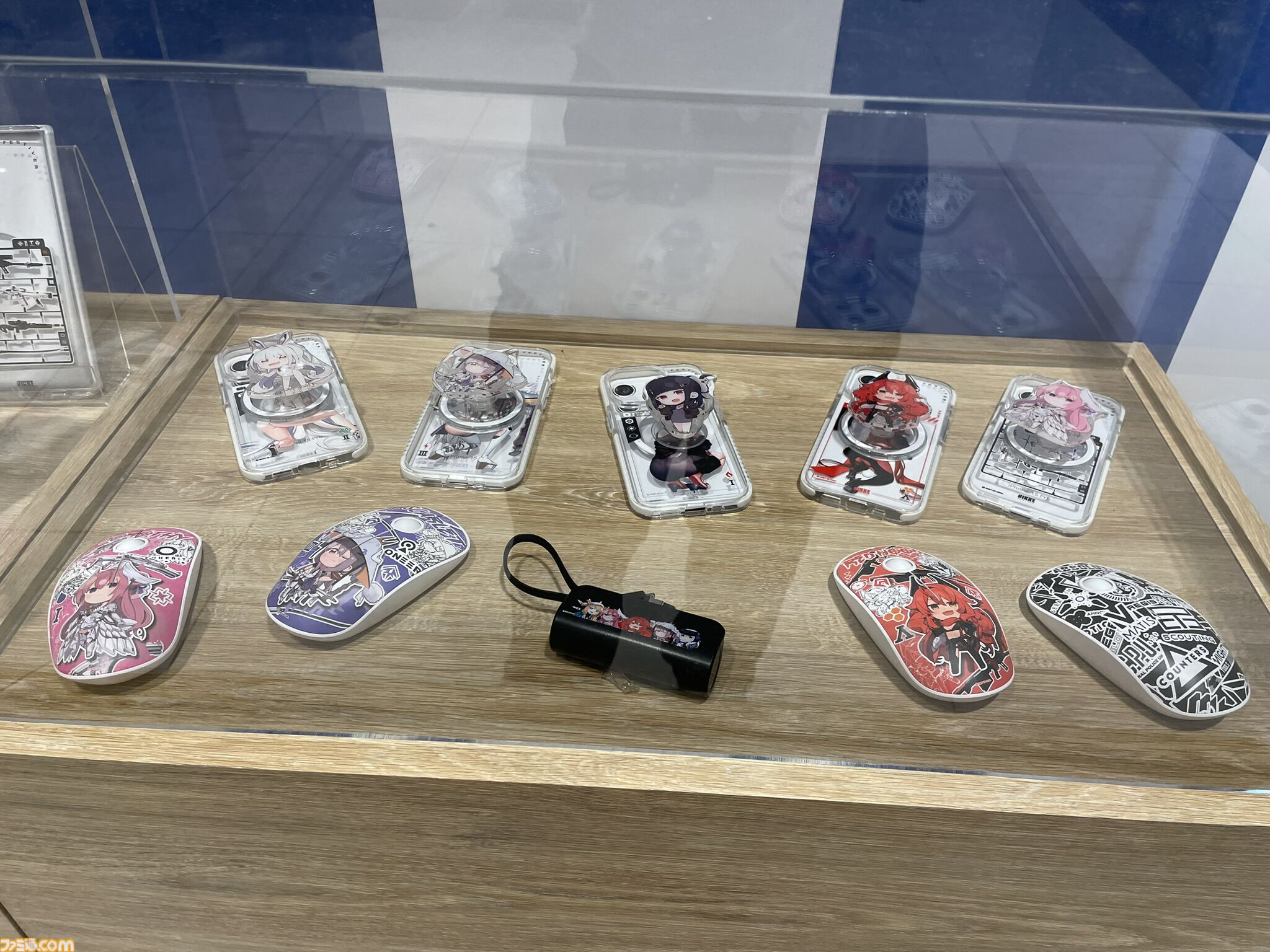『NIKKE』韓国ポップアップストアをリポート。24年の夏イベントがモチーフ！ 水着だけじゃないさまざまなグッズ。頼む、日本でも開催してくれ【ニケ】