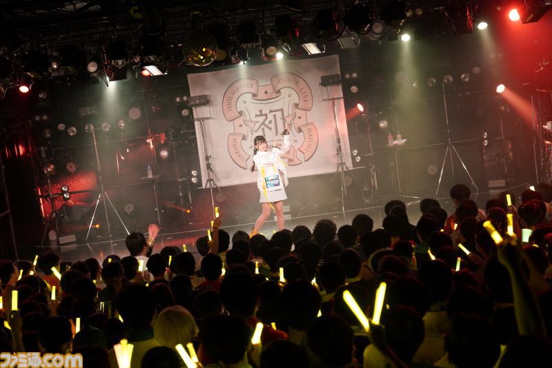 『学マス』デビューライブツアー“初声公演”（大阪）リポート。手毬のチワワな一面がのぞくキュートな楽曲や、ことねによる等身大のラブソングをサプライズ披露！