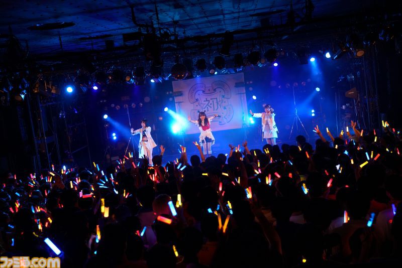 『学マス』デビューライブツアー“初声公演”（大阪）リポート。手毬のチワワな一面がのぞくキュートな楽曲や、ことねによる等身大のラブソングをサプライズ披露！