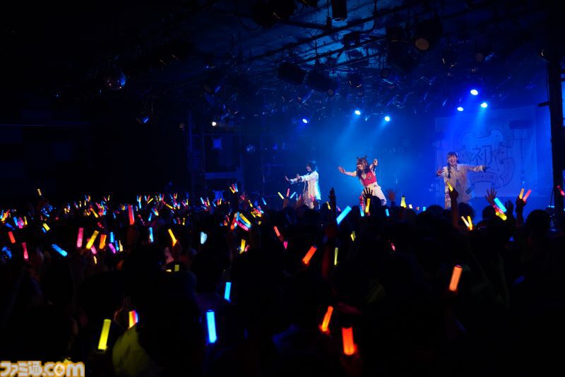 『学マス』デビューライブツアー“初声公演”（大阪）リポート。手毬のチワワな一面がのぞくキュートな楽曲や、ことねによる等身大のラブソングをサプライズ披露！
