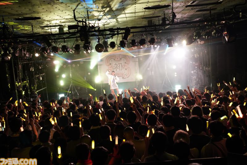 『学マス』デビューライブツアー“初声公演”（大阪）リポート。手毬のチワワな一面がのぞくキュートな楽曲や、ことねによる等身大のラブソングをサプライズ披露！