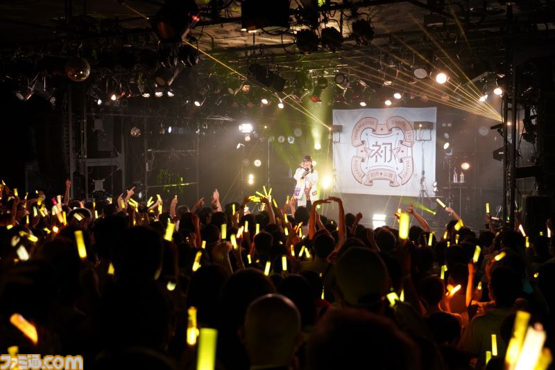 『学マス』デビューライブツアー“初声公演”（大阪）リポート。手毬のチワワな一面がのぞくキュートな楽曲や、ことねによる等身大のラブソングをサプライズ披露！