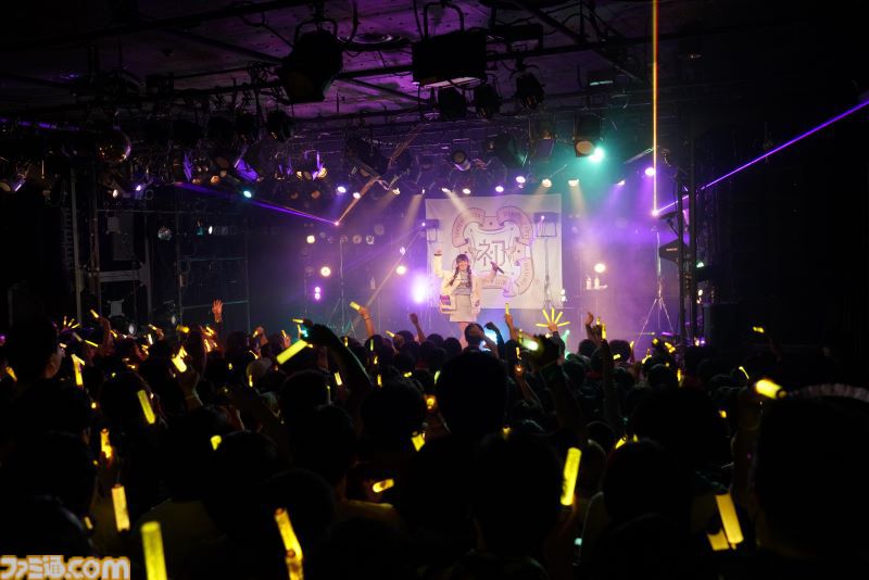 『学マス』デビューライブツアー“初声公演”（大阪）リポート。手毬のチワワな一面がのぞくキュートな楽曲や、ことねによる等身大のラブソングをサプライズ披露！