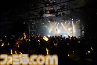 『学マス』デビューライブツアー“初声公演”（大阪）リポート。手毬のチワワな一面がのぞくキュートな楽曲や、ことねによる等身大のラブソングをサプライズ披露！