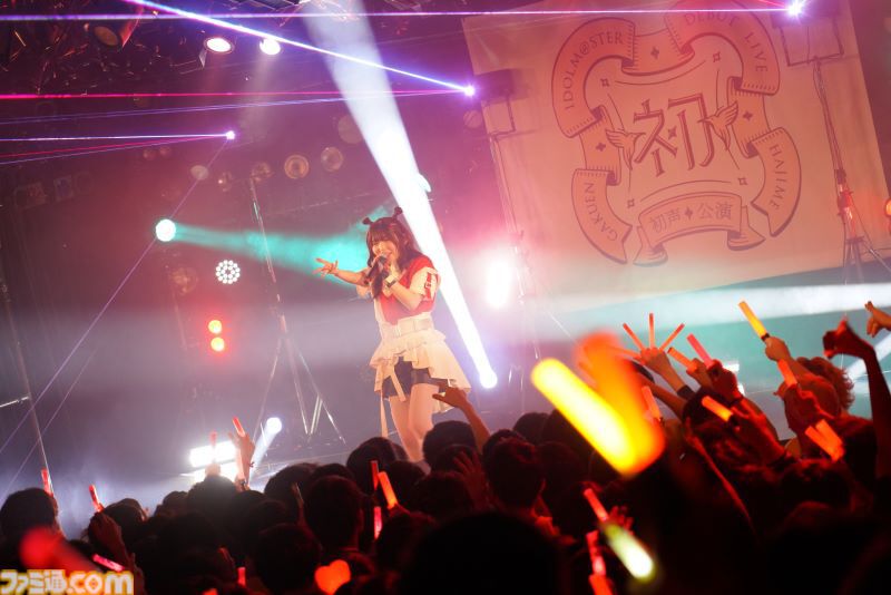 『学マス』デビューライブツアー“初声公演”（大阪）リポート。手毬のチワワな一面がのぞくキュートな楽曲や、ことねによる等身大のラブソングをサプライズ披露！