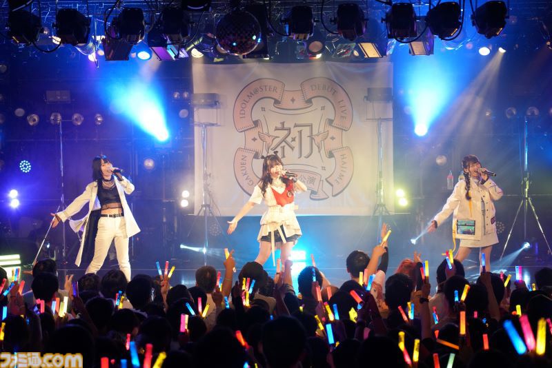 『学マス』デビューライブツアー“初声公演”（大阪）リポート。手毬のチワワな一面がのぞくキュートな楽曲や、ことねによる等身大のラブソングをサプライズ披露！