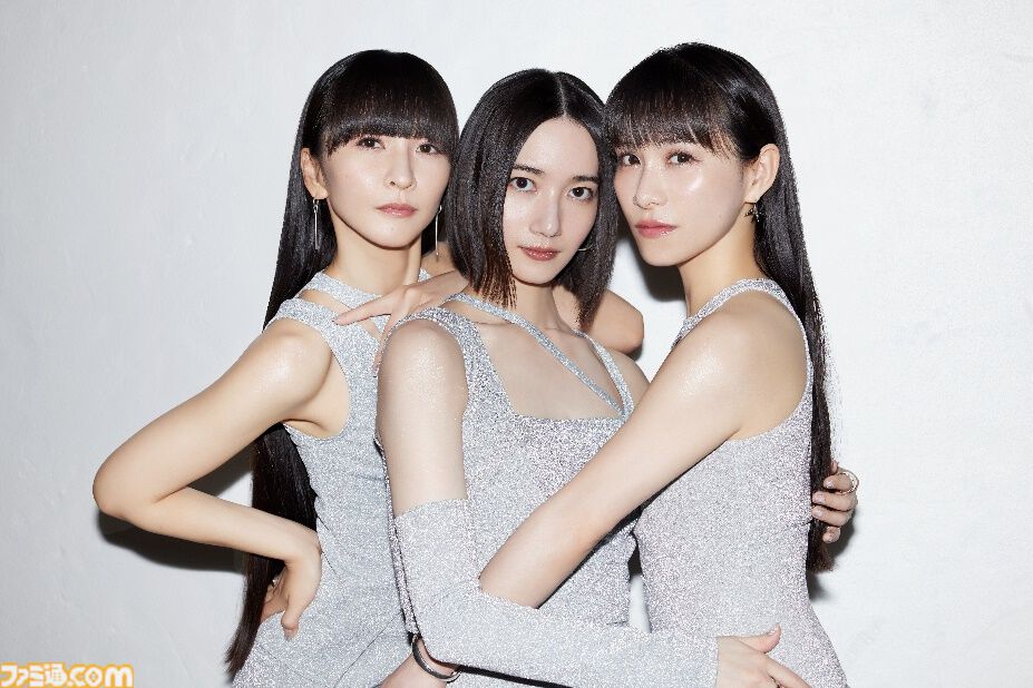 スマホレースゲーム『レーシングマスター』×Perfumeのコラボが8月29日より実施。コラボ楽曲『The Light』がゲーム内BGMとして設定可能に