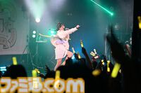 『学マス』デビューライブツアー“初声公演”（東京）リポート。「これから始まる私たちの伝説をいっしょに歩んでほしい」とMCで語られた通り、“伝説の始まり”にふさわしい千秋楽に