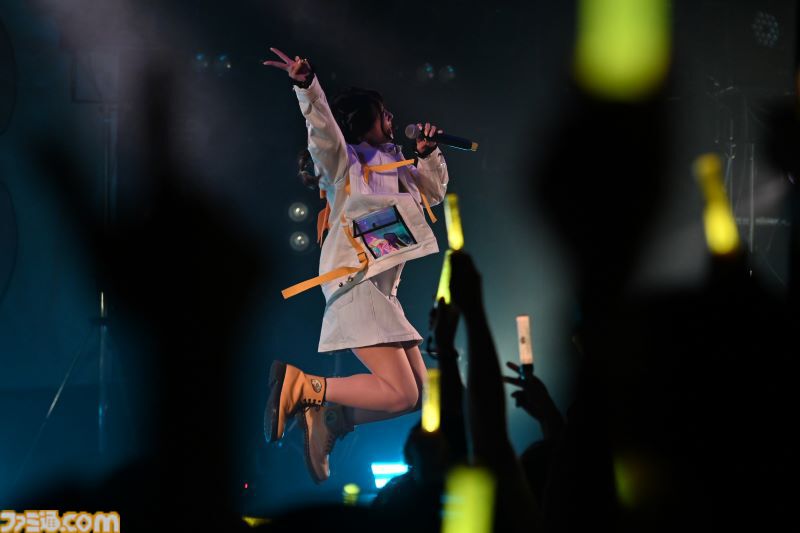 『学マス』デビューライブツアー“初声公演”（東京）リポート。「これから始まる私たちの伝説をいっしょに歩んでほしい」とMCで語られた通り、“伝説の始まり”にふさわしい千秋楽に