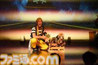 おじさんふたり、日光さる軍団のおさるランドではしゃぐ。子ざるには人間と動物の赤ちゃん両方のかわいさがあってどうにかなりそう