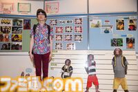 おじさんふたり、日光さる軍団のおさるランドではしゃぐ。子ざるには人間と動物の赤ちゃん両方のかわいさがあってどうにかなりそう