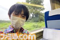 おじさんふたり、日光さる軍団のおさるランドではしゃぐ。子ざるには人間と動物の赤ちゃん両方のかわいさがあってどうにかなりそう